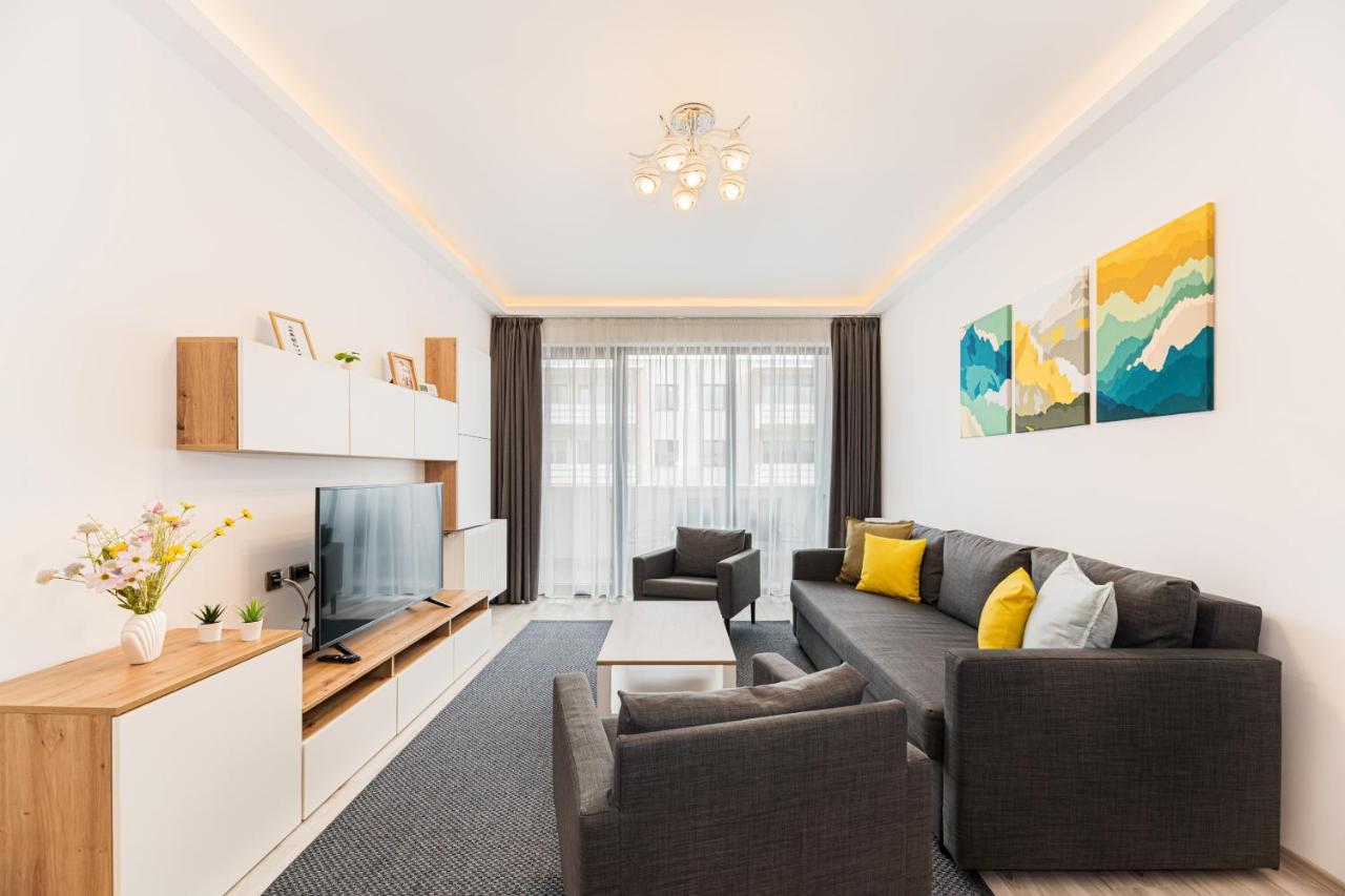 Isaran 2d3e Apartment